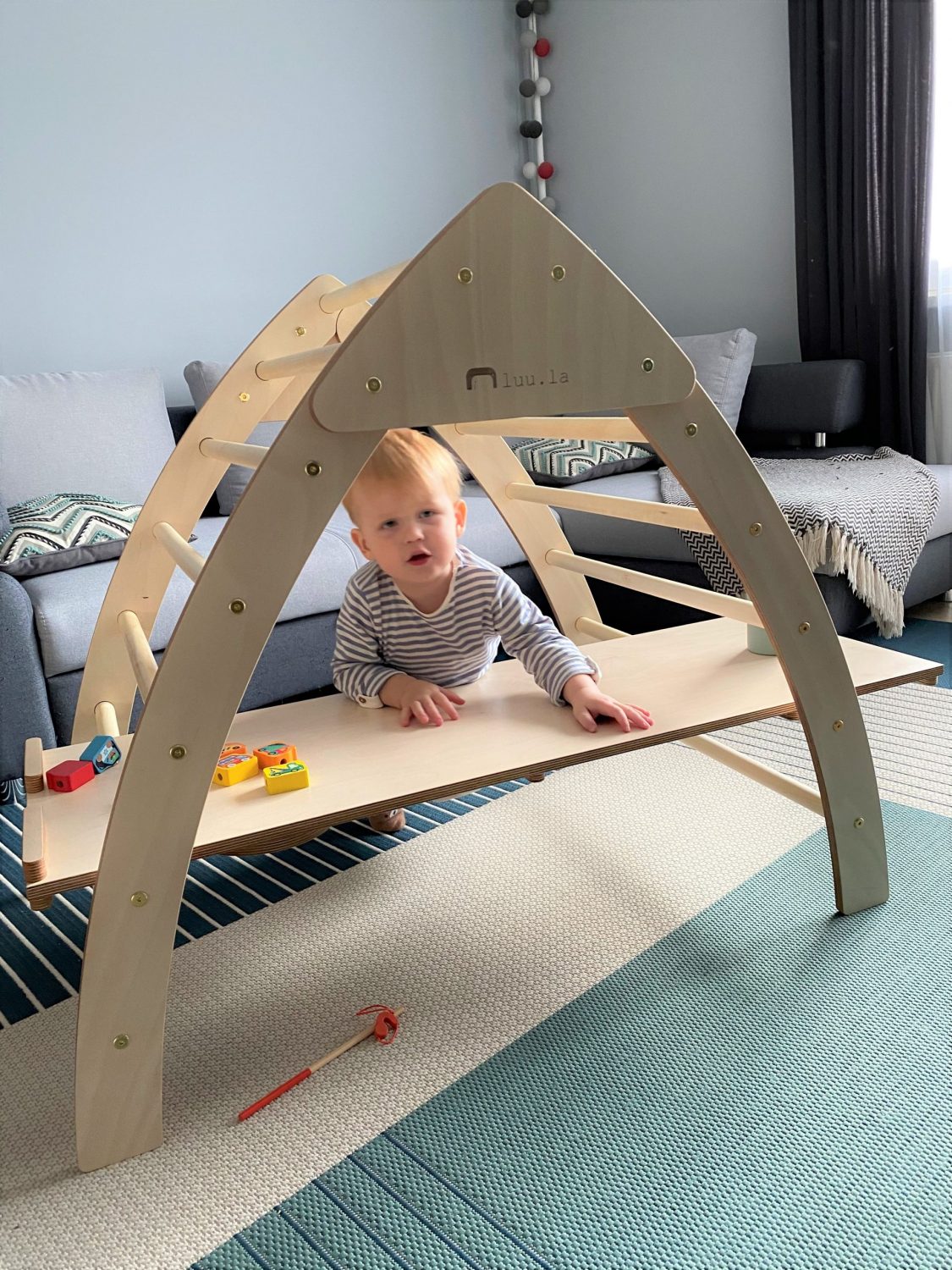 Pikler's inspired Climbing Triangle playground set Trikant Climber from Luula